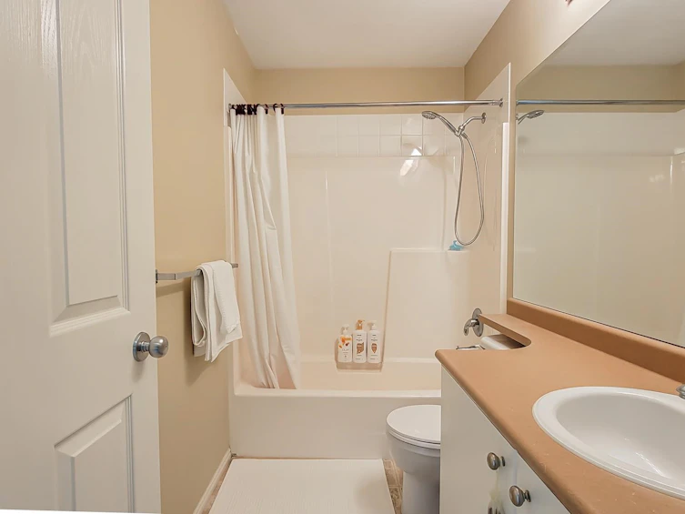 24330 102b Avenue, Maple Ridge, BC, V2W 1Y2 - 23