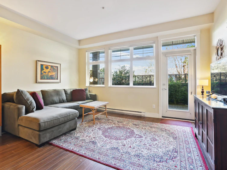 2280 St. George Street, Vancouver, BC, V5T 3R2 - 2