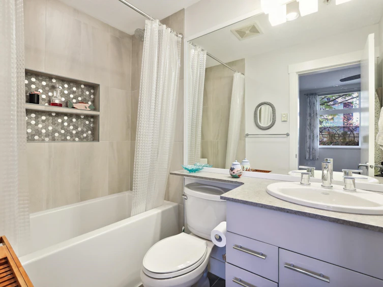 2280 St. George Street, Vancouver, BC, V5T 3R2 - 9