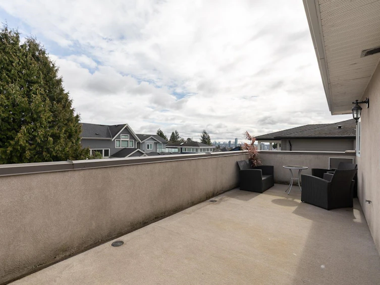 913 Fourteenth Street, New Westminster, BC, V3M 4P8 - 25