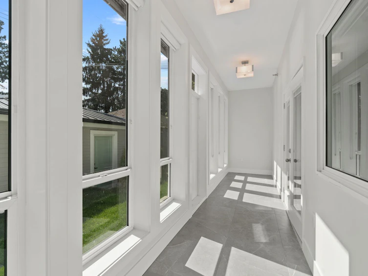 3132 Kings Avenue, Vancouver, BC, V5R 4T4 - 11
