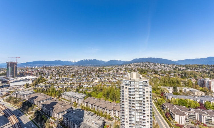 3307-4890 Lougheed Highway