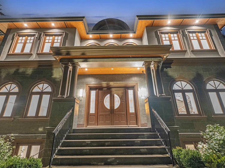 2458 140 Street, Surrey, BC, V4P 2C6 - 2