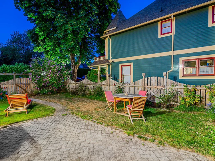 1005 Rochester Avenue, Coquitlam, BC, V3K 2W8 - 30