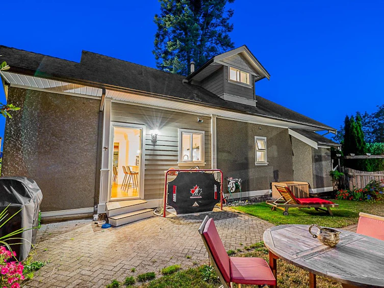 1005 Rochester Avenue, Coquitlam, BC, V3K 2W8 - 31