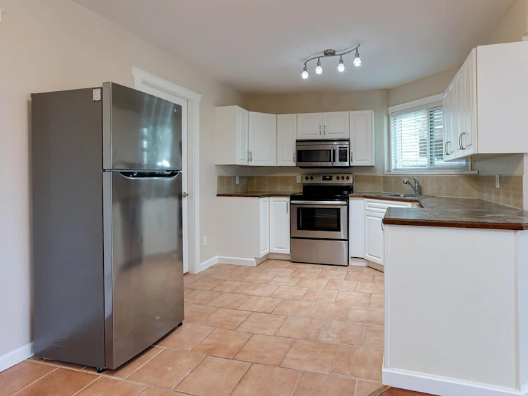 887 Stevens Street, Surrey, BC, V4B 4X3 - 12