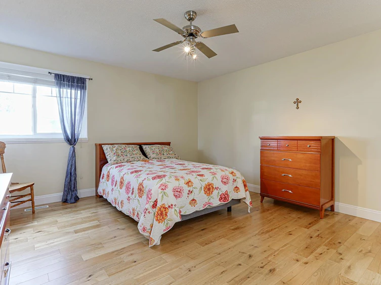 887 Stevens Street, Surrey, BC, V4B 4X3 - 19