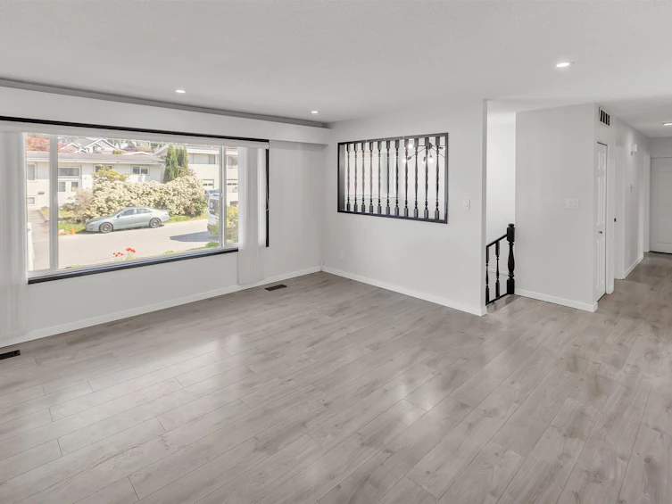 2549 Sugarpine Street, Abbotsford, BC, V2T 3M7 - 4