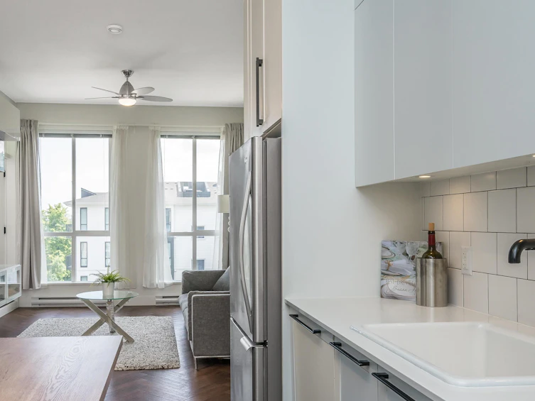 414-14968 101a Avenue, Surrey, BC, V3R 0E8 - 5