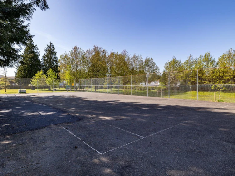 414-14968 101a Avenue, Surrey, BC, V3R 0E8 - 21