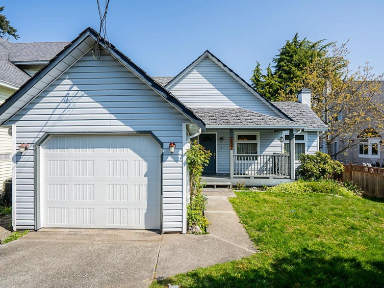 13449 62 Avenue, Surrey, BC, V3X 2J1 - 2