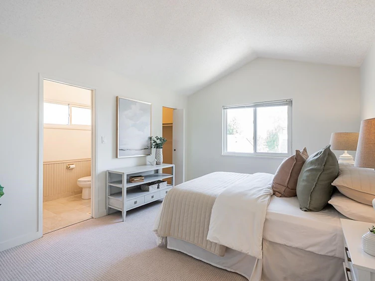 13449 62 Avenue, Surrey, BC, V3X 2J1 - 13