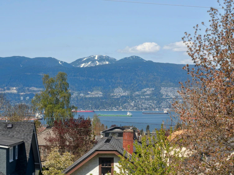 3881 W 14th Avenue, Vancouver, BC, V6R 2X1