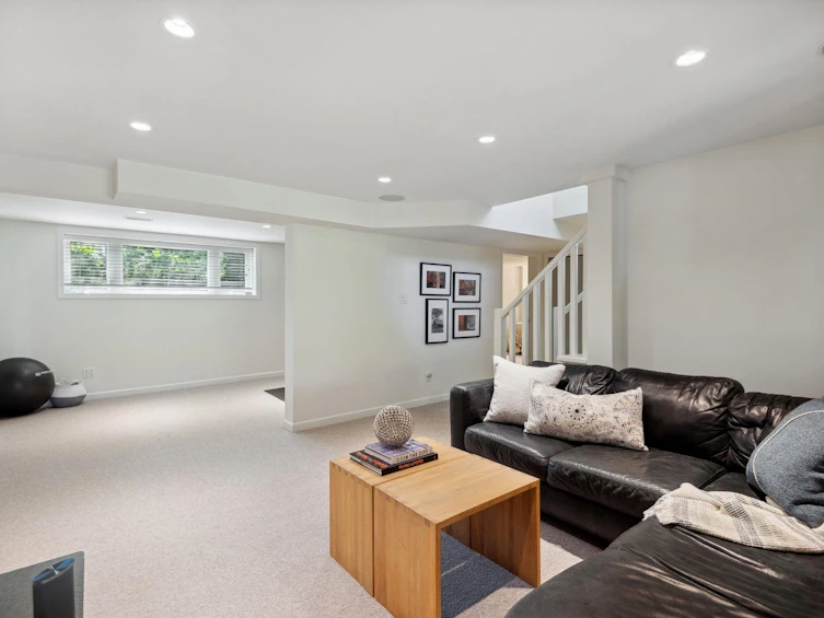 3881 W 14th Avenue, Vancouver, BC, V6R 2X1 - 21