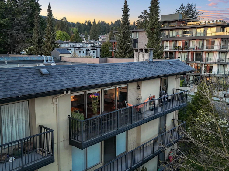 302-2545 Lonsdale Avenue, North Vancouver, BC, V7N 3H7 - 35