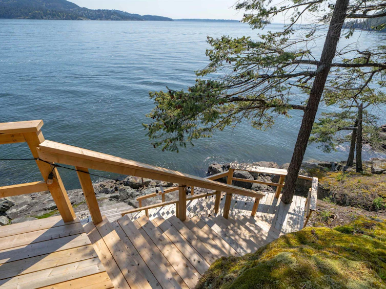 233 David Road, Bowen Island, BC, V0N 1G1 - 24