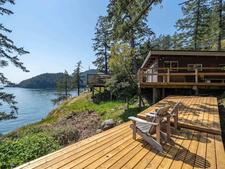 233 David Road, Bowen Island, BC, V0N 1G1 - 3