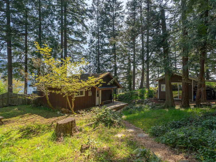 233 David Road, Bowen Island, BC, V0N 1G1 - 28