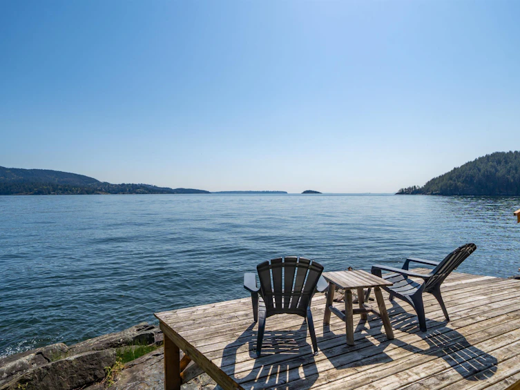 233 David Road, Bowen Island, BC, V0N 1G1 - 2