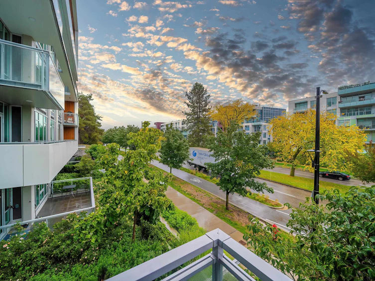 205-4932 Cambie Street, Vancouver, BC, V5Z 0K1 - 2