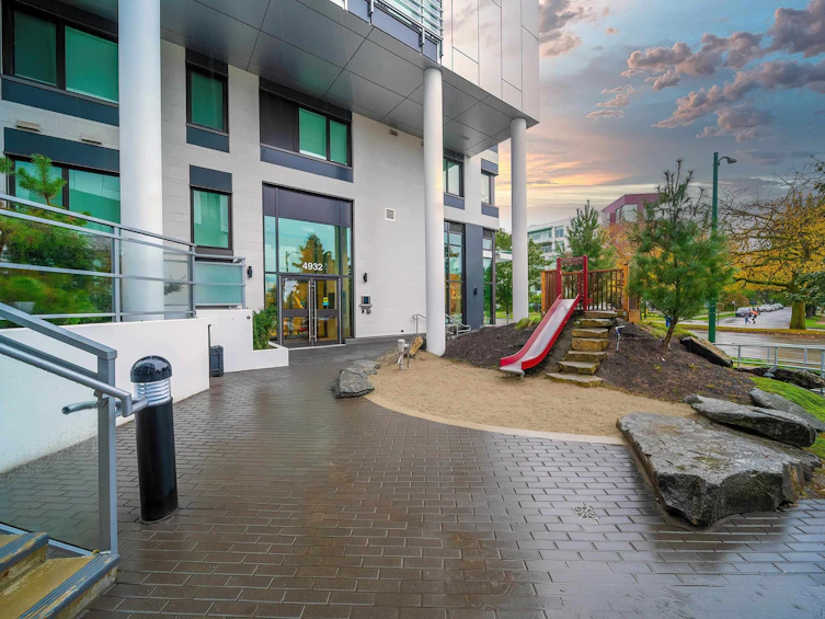205-4932 Cambie Street, Vancouver, BC, V5Z 0K1 - 24