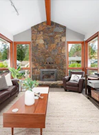2602 Kilmarnock Crescent