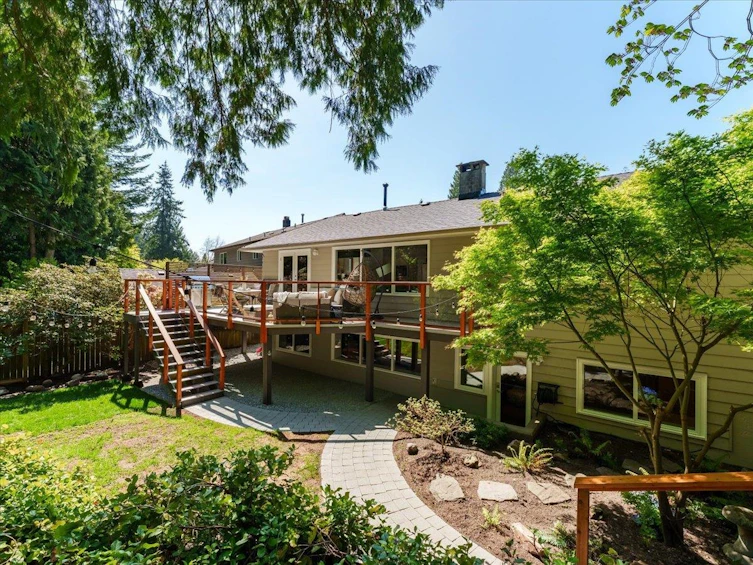 2602 Kilmarnock Crescent, North Vancouver, BC, V7J 2Z5 - 34