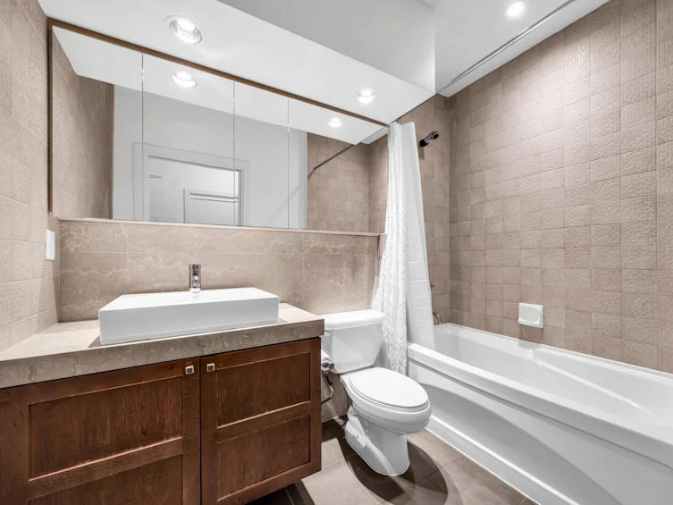 1010-1333 W Georgia Street, Vancouver, BC, V6E 4V3 - 13