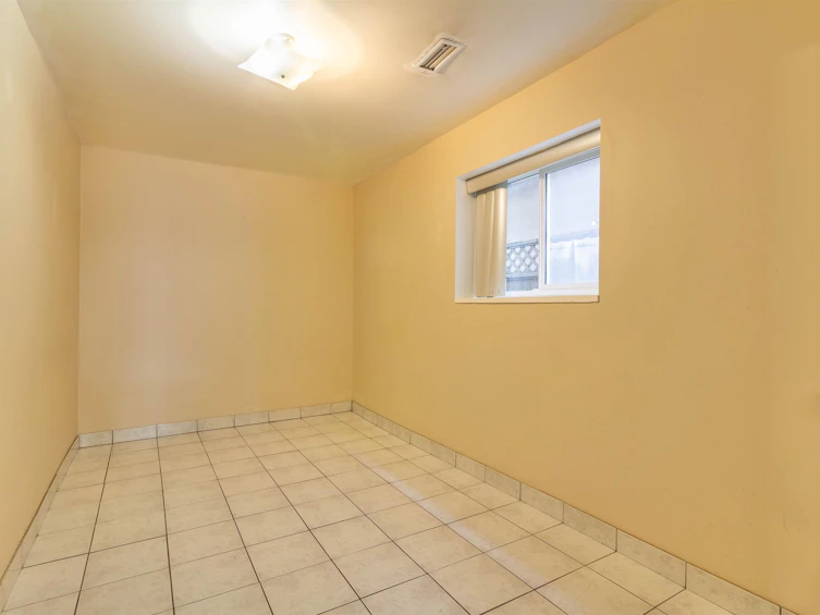 4651 Georgia Street, Burnaby, BC, V5C 2V6 - 32