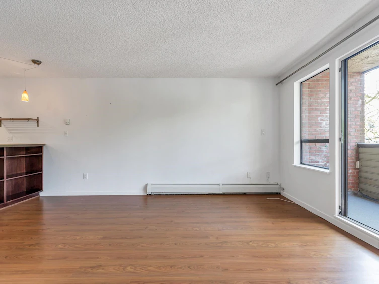 207-853 E 7th Avenue, Vancouver, BC, V5T 1P4 - 5