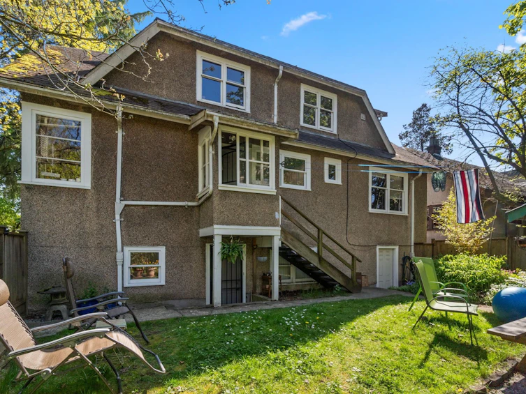 95 East 15th Avenue, Vancouver, BC, V5T 2P5 - 11