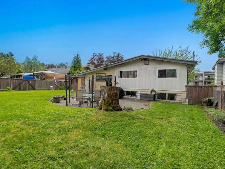 33847 Fern Street, Abbotsford, BC, V2S 1G4 - 32