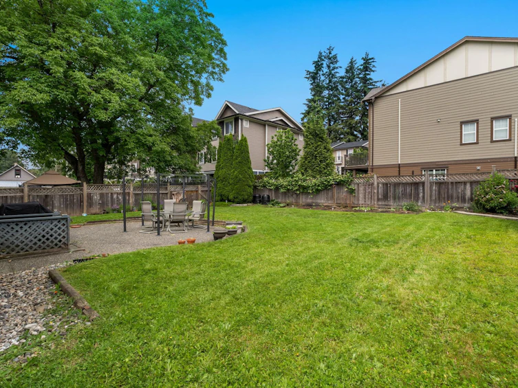 33847 Fern Street, Abbotsford, BC, V2S 1G4 - 34