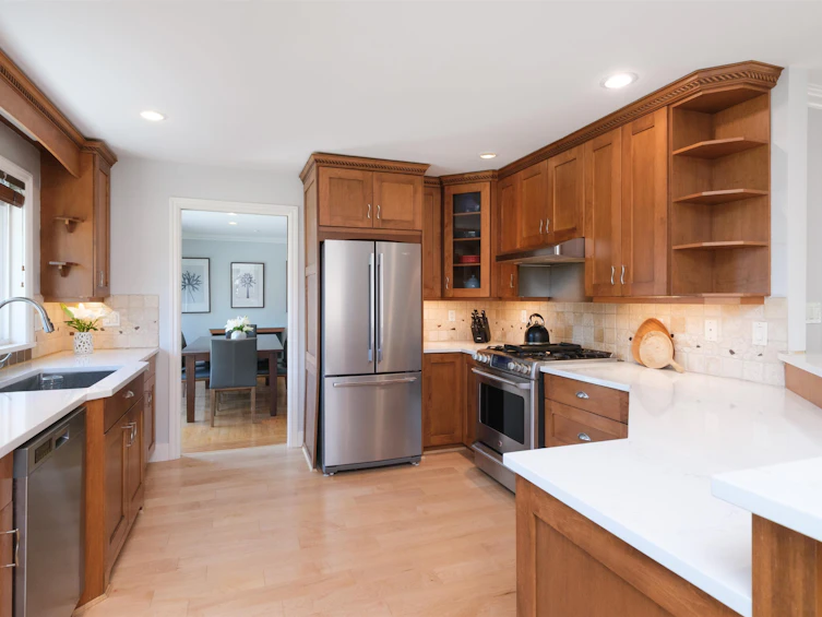 4627 Valley Road, North Vancouver, BC, V7K 2M1 - 4