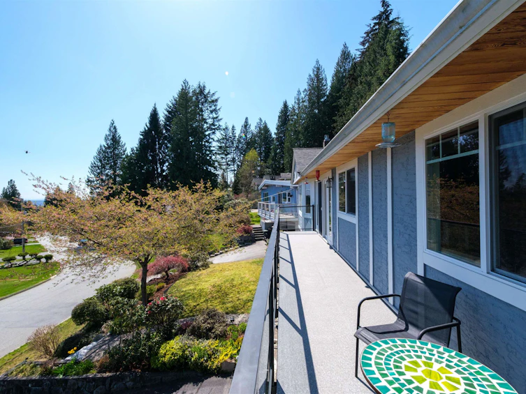 4627 Valley Road, North Vancouver, BC, V7K 2M1 - 27