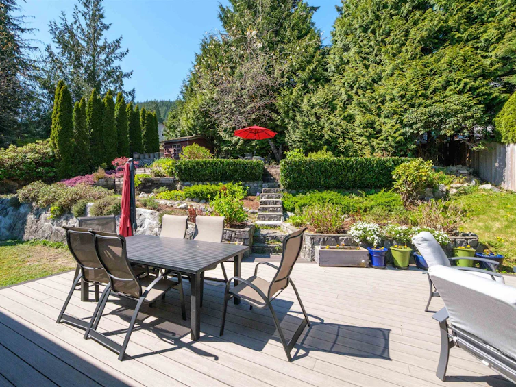 4627 Valley Road, North Vancouver, BC, V7K 2M1 - 30