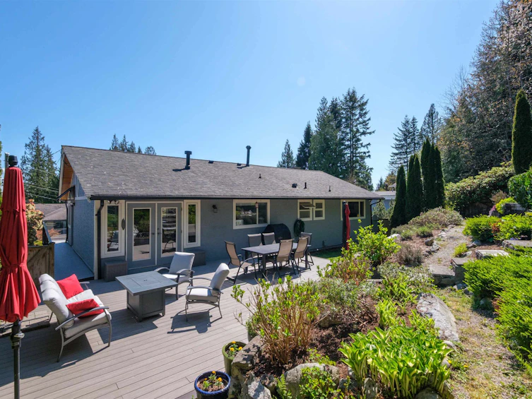 4627 Valley Road, North Vancouver, BC, V7K 2M1 - 33