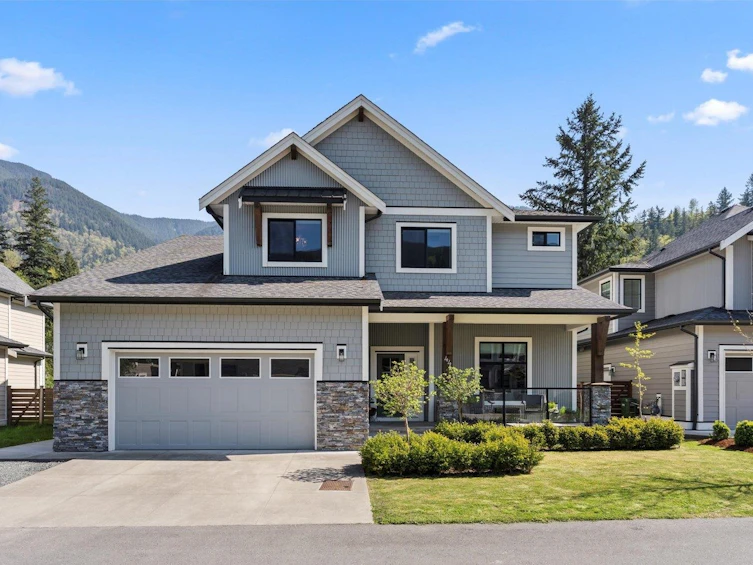 44-1885 Columbia Valley Road, Cultus Lake, BC, V2R 1J8