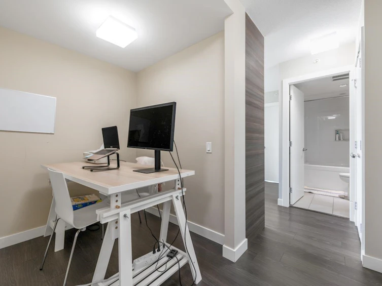 902-13398 104 Avenue, Surrey, BC, V3T 1V6 - 16