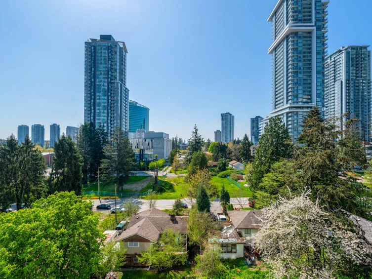 902-13398 104 Avenue, Surrey, BC, V3T 1V6 - 21