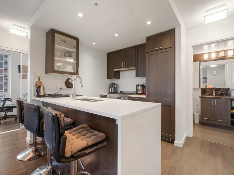 1807-5515 Boundary Road, Vancouver, BC, V5R 0E3 - 2