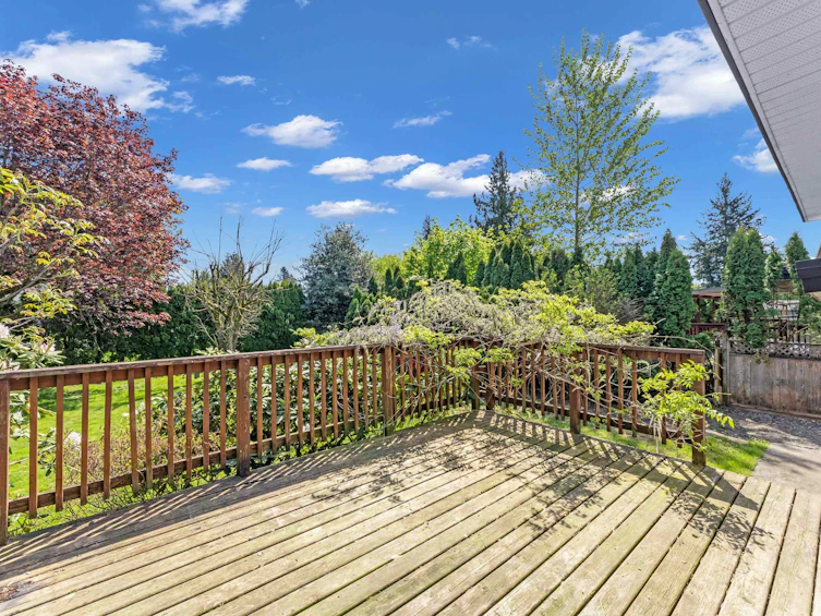 9710 Carleton Street, Chilliwack, BC, V2P 6E3 - 30