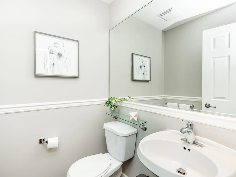 104-222 W 4th Street, North Vancouver, BC, V7M 1H7 - 10