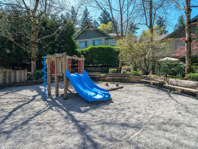 23-8701 16th Avenue, Burnaby, BC, V3N 5B5 - 36