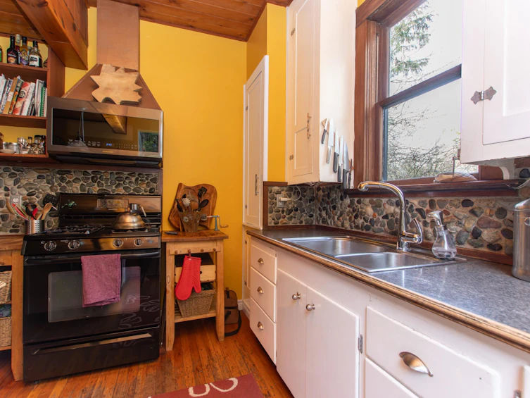 38006 Sixth Avenue, Squamish, BC, V8B 0A4 - 12