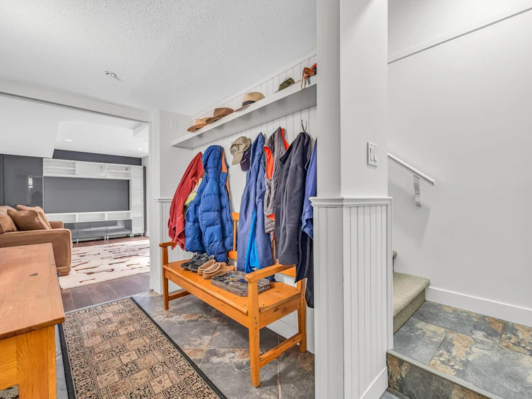 4658 Capilano Road, North Vancouver, BC, V7R 4K3 - 33