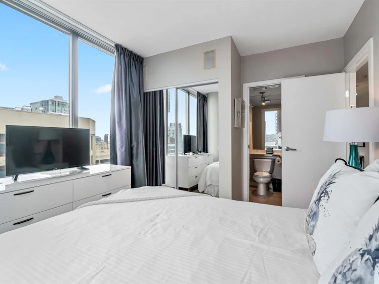 2704-1200 W Georgia Street, Vancouver, BC, V6E 4R2 - 12