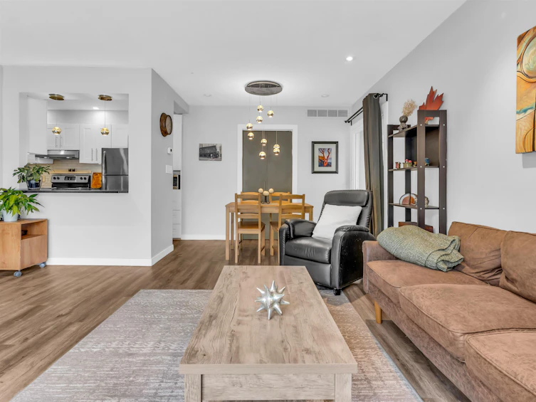 84-10620 No. 4 Road, Richmond, BC, V7A 2Z7 - 8