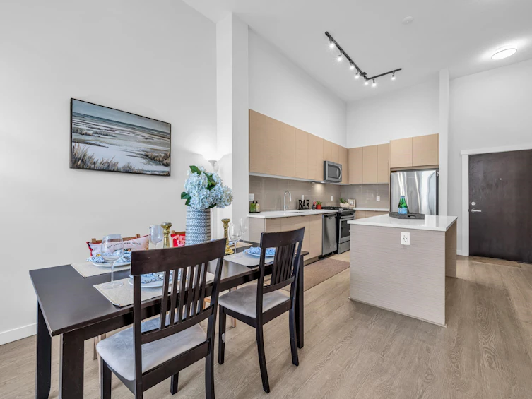 A413-8150 207 Street, Langley, BC, V2Y 4J2 - 5