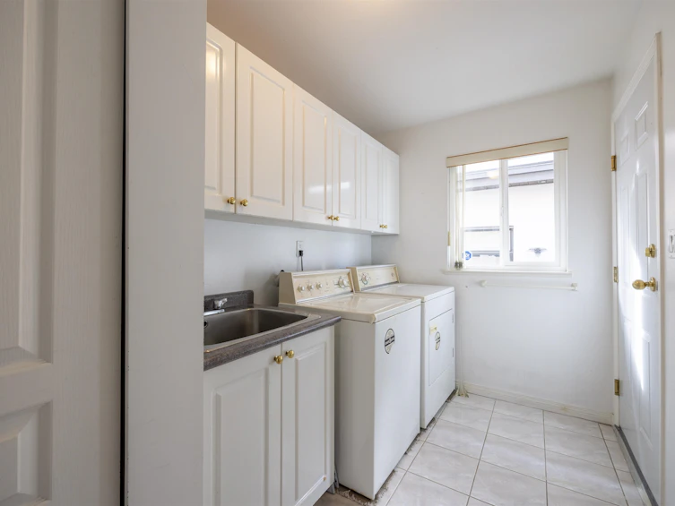 5680 Cedarwood Street, Burnaby, BC, V5G 2K6 - 19